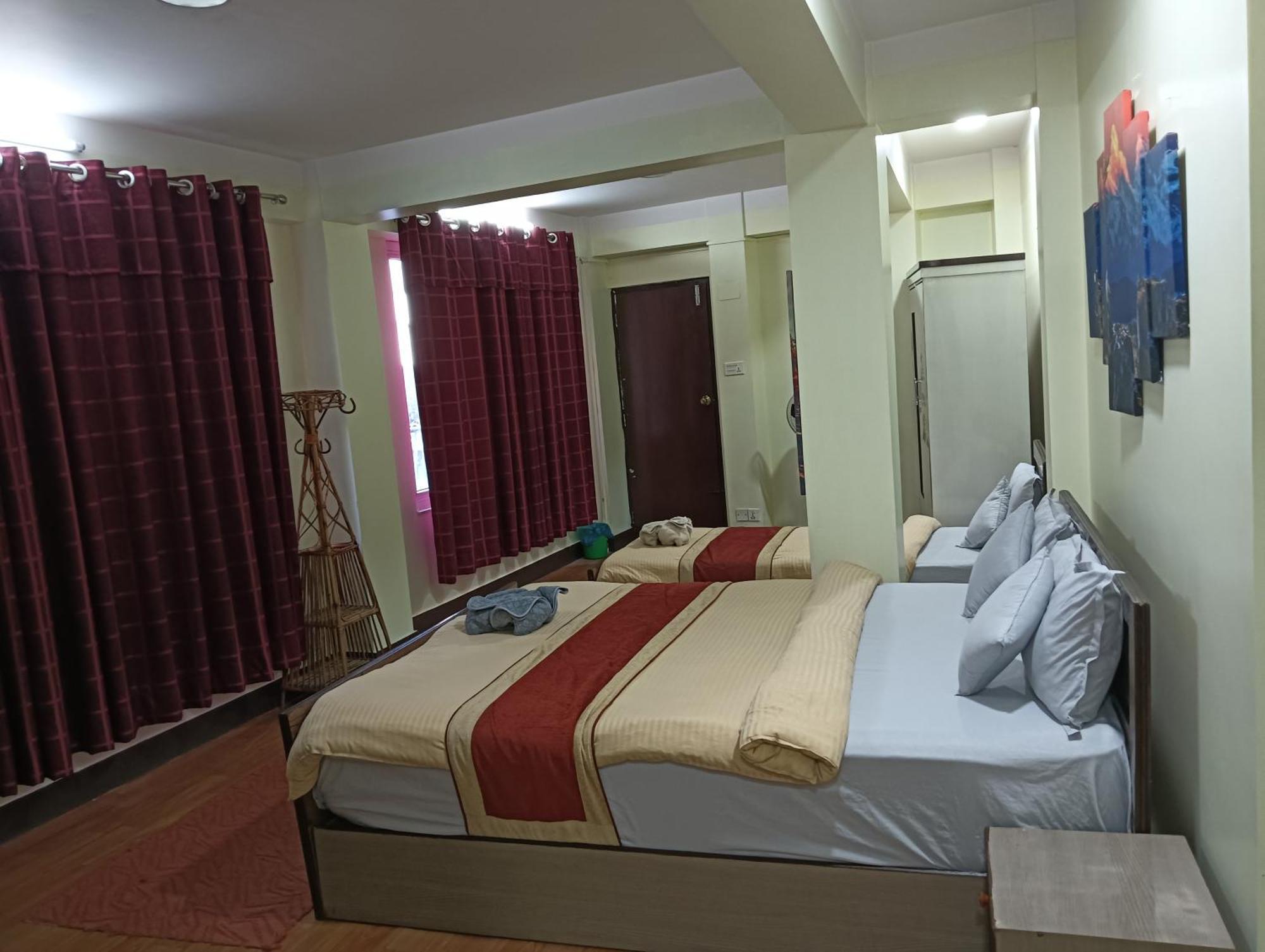 Hotel Pristine Katmandú Habitación foto